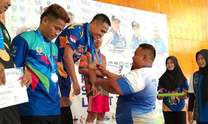 Lahat Kian Dekati Juara Umum, Muba Masih Terus Mengejar Kontingen Lahat raih medali emas di Cabor tinju. Foto Istimewa.