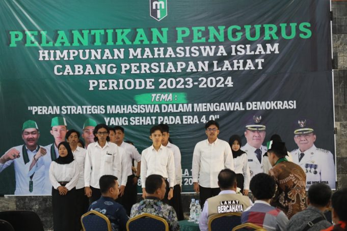 Pengurus HMI Persiapan Cabang Lahat Dilantik, Ini Pesan Cik Ujang