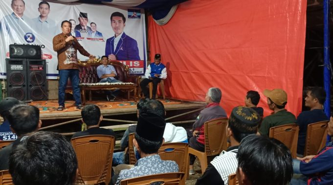 Ikut Kampanyekan Caleg, Cik Ujang Beri Energi Positif Jelang Pemilihan