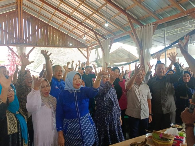 Pasangan Berlian Kembali Dapat Tambahan Dukungan di Pilkada Lahat