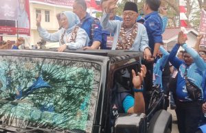 Bersama Ribuan Pendukung, Lidyawati-Haryanto Daftar ke KPU Lahat