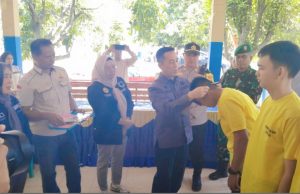 28 Anak Petani Sawit di Lahat Terima Beasiswa
