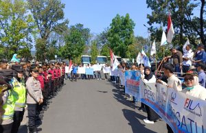 Demo Depan Gedung DPRD Lahat Ratusan Wartawan Minta Oknum ASN L Dicopot