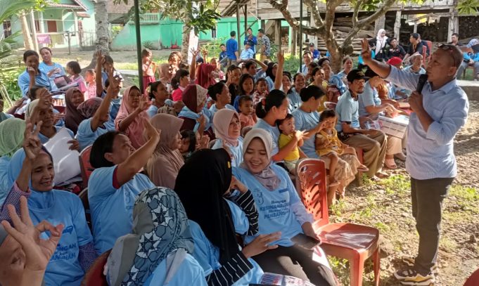 Warga Tanah Pilih Siap Pilih Lidyawati-Haryanto