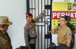 Pantau Penyaluran Logistik Pemilu, Masyarakat Diingatkan Jangan Bertindak Sendiri