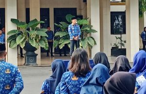 Imam Pasli, Beri Kado Perpisahan untuk ASN Pemkab Lahat