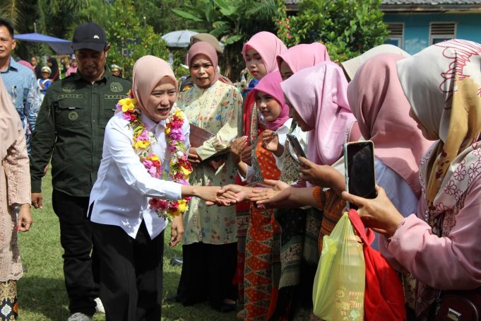 Upaya Cetak SDM Unggul, Widia : Tak Ada Lagi Sekolah Tak Layak Huni