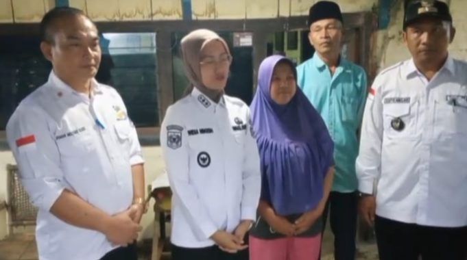 Wabup Lahat Turun Langsung Pastikan Penerima Program DTSEN Tepat Sasaran