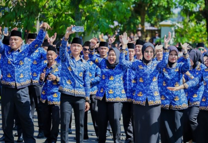 722 PPPK Tahap 2 di Lahat Dilantik, Bursah: Tunjukkan Dedikasi