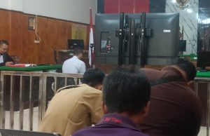 Sampaikan Pledoi, Fikriansyah Penghina Kades di Lahat Mengaku Belum Berdamai Fikriansyah terdakwa penghina kades di Lahat sampaikan pledoi. Foto Istimewa.