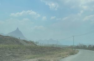 Akibat Debu dan Kebakaran Lahan, Warga Lahat Mulai Diserang ISPA Debu melayang di udara di Kecamatan Merapi. Foto Istimewa.