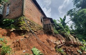Hujan Melanda, 10 Rumah di Merapi Selatan Terancam Longsor