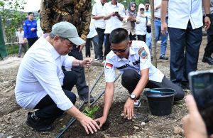 Bupati Lahat Ajak Kades Manfaatkan Lahan Tidur untuk Ketahanan Pangan